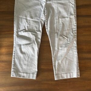 Chicos Fabulously Slimming Blue & White Striped Capri Pants / Trousers